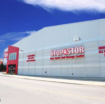 Jobs in Stop and Stor Elmhurst / Rego Park - reviews